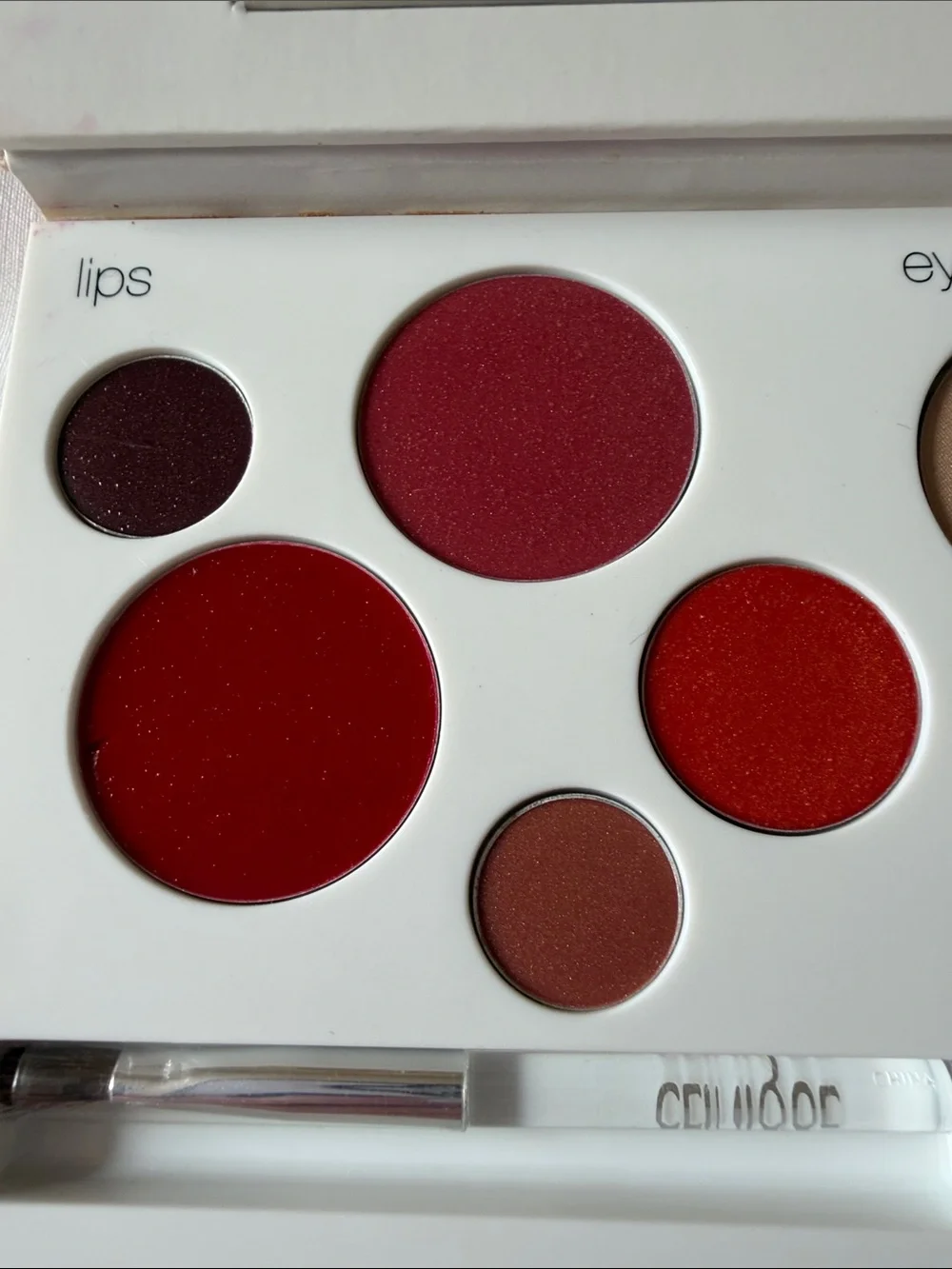 Clinique Eyeshadow & Cheek Palette — Pink, Rose, Coral Tones